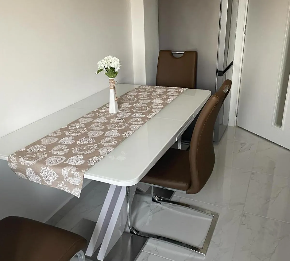Myonna Style Bucharest Apartment