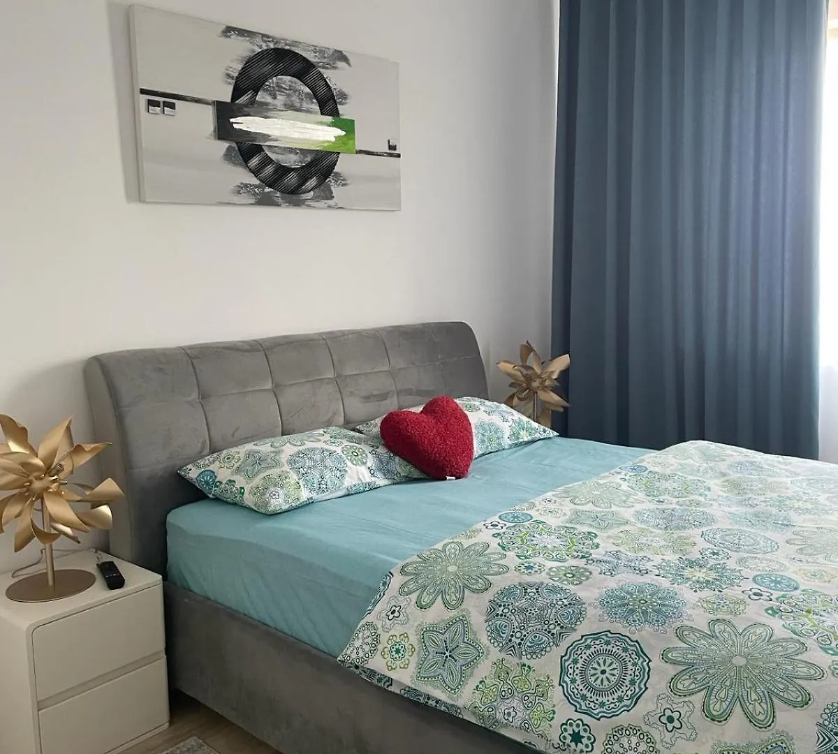 Myonna Style Bucharest Apartment